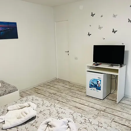 Amalya Guest house